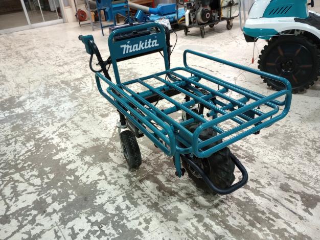 マキタ　充電式運搬車