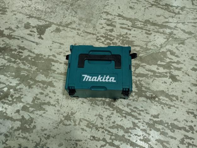 マキタ　充電式運搬車