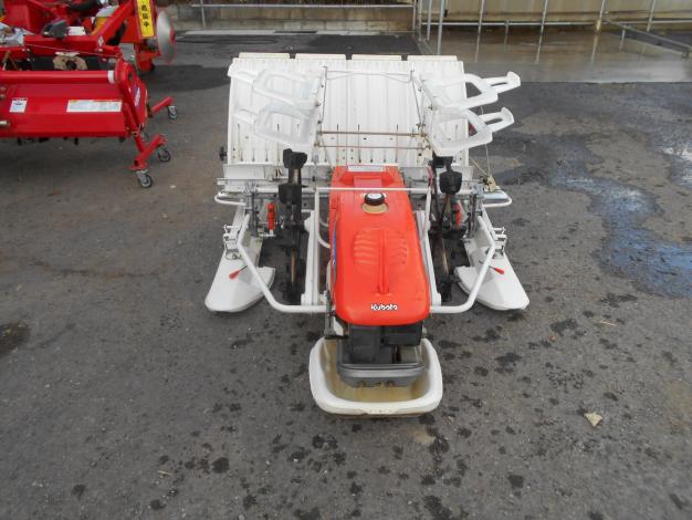 中古　クボタ　歩行田植機　4条