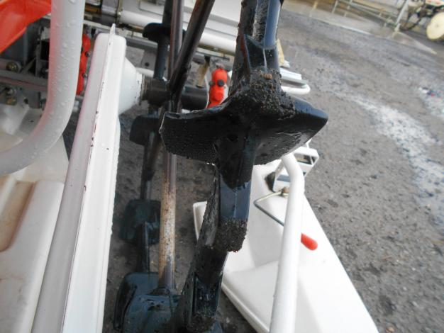 中古　クボタ　歩行田植機　4条