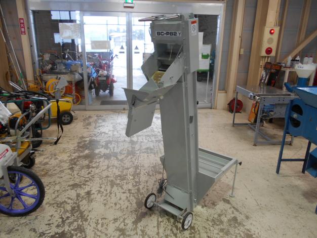 石井製作所(コンマ)中古 用土供給機