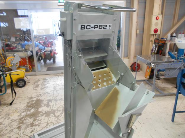 石井製作所(コンマ)中古 用土供給機