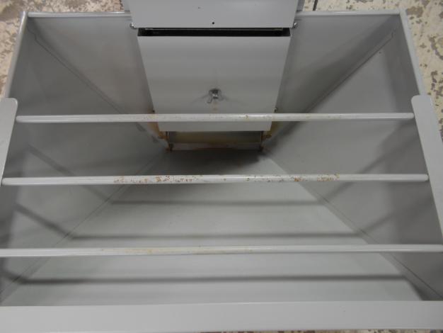 石井製作所(コンマ)中古 用土供給機