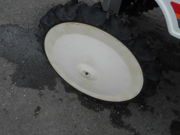 中古　イセキ　田植機　6条