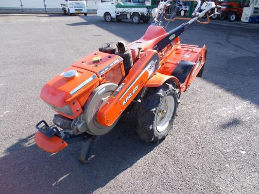 セル付8.5馬力ディーゼル耕耘機
