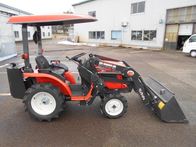 クボタ　中古　ショベルローダ専用トラクター
